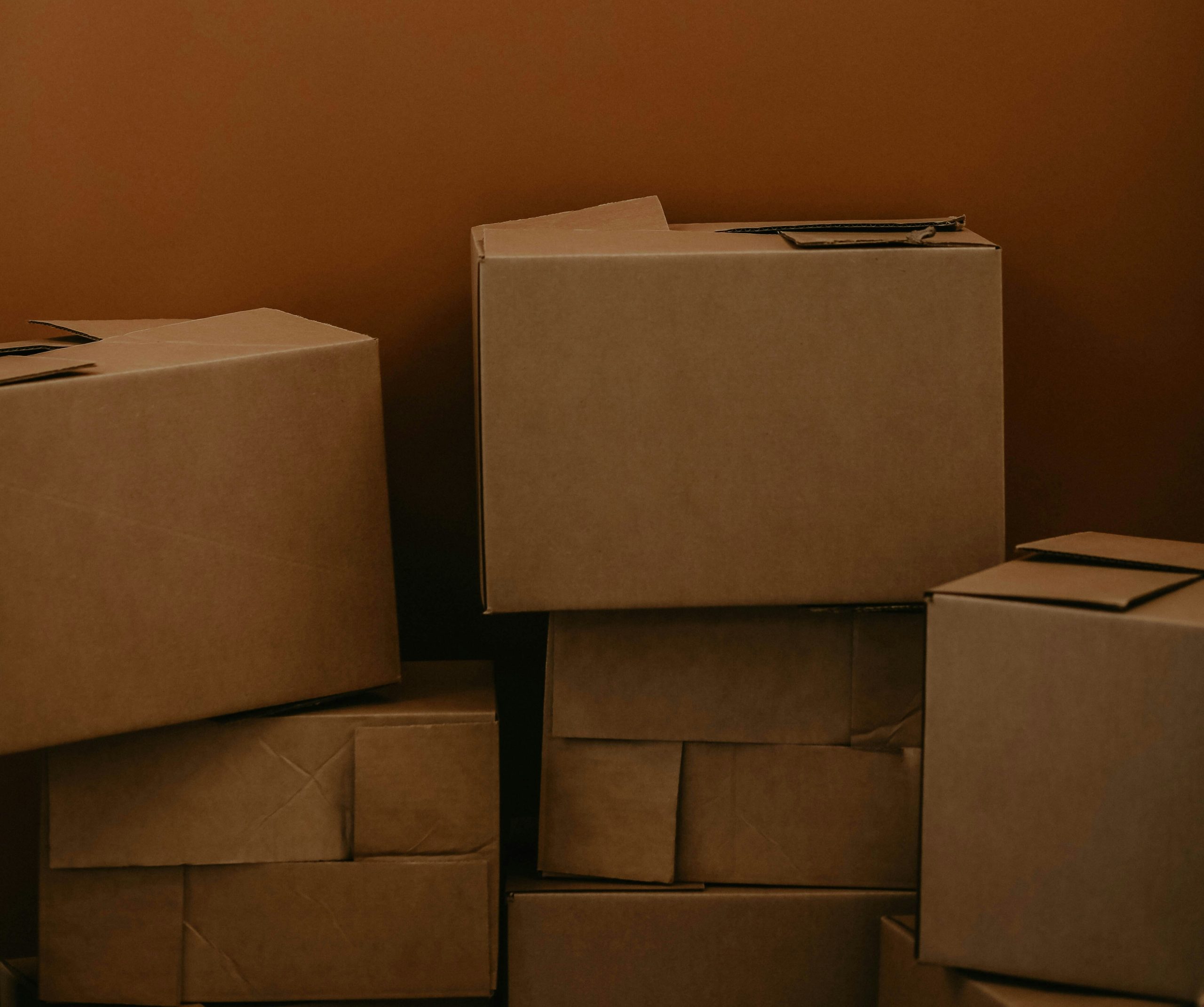 Asset Tracking Optimization: Track Merchandise in the Market